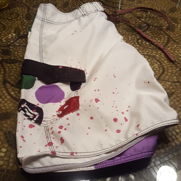 Billabong Board Shorts - Picture 6 of 7